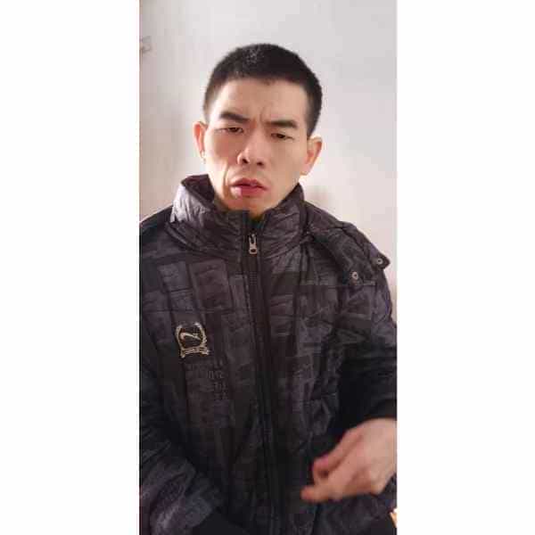 33岁岁四川单身帅哥 - 赣州吉缘网