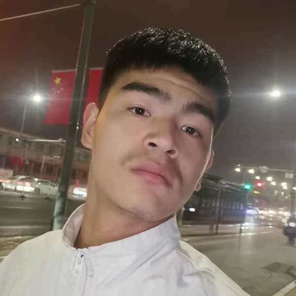 23岁岁山西单身帅哥 - 赣州吉缘网