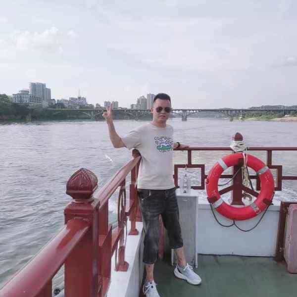 29岁岁四川单身帅哥 - 赣州吉缘网