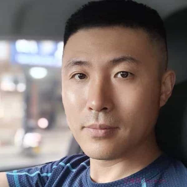 44岁岁山东单身帅哥 - 赣州吉缘网