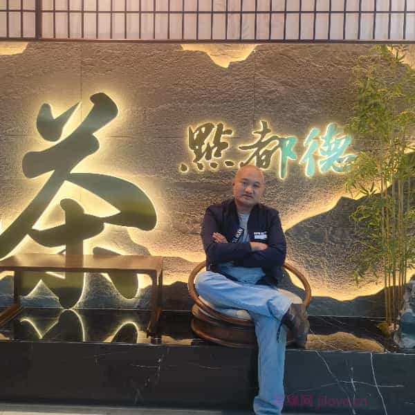 36岁岁广东单身帅哥 - 赣州吉缘网