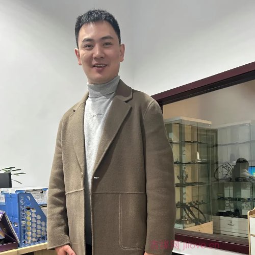 32岁岁四川单身帅哥 - 赣州吉缘网